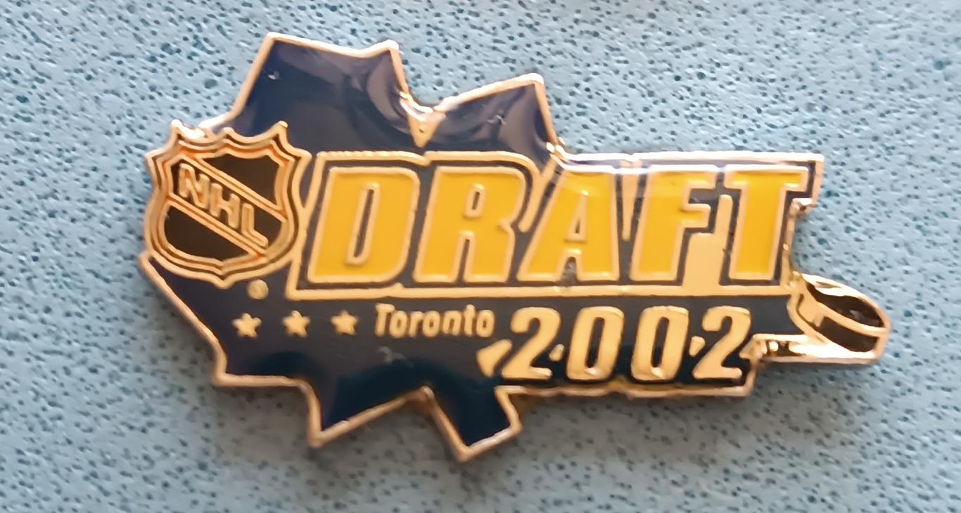 ЗНАК ХОККЕЙ НХЛ ДРАФТ ТОРОНТО 2002 NHL DRAFT TORONTO PIN 1