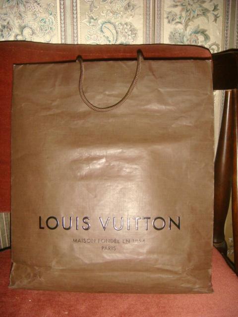 Пакет Louis Vuitton большой вертикаль