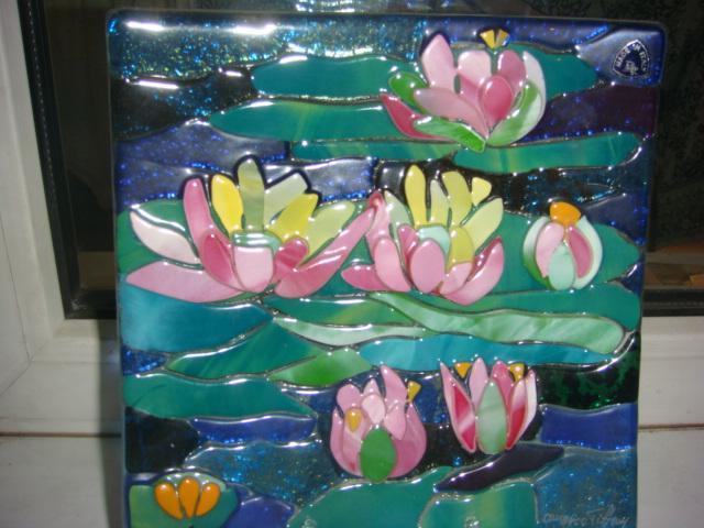 Тарелка декоративная Лилии Tiffany (Тиффани) Murano
