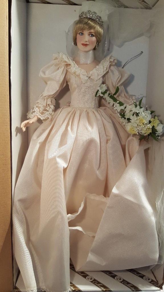 Кукла Принцесса Диана невеста в коробке 1999 год 2