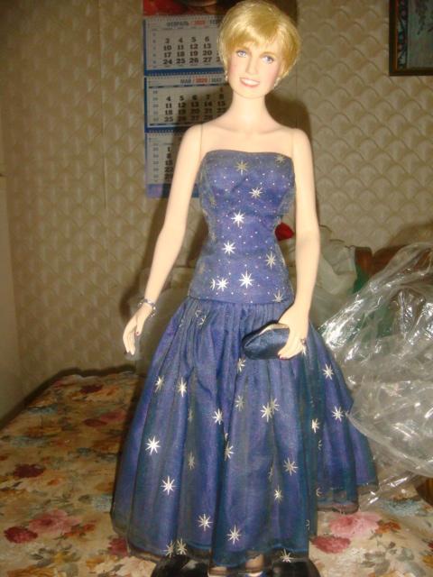 Кукла фарфоровая Принцесса Диана 2000 год 4