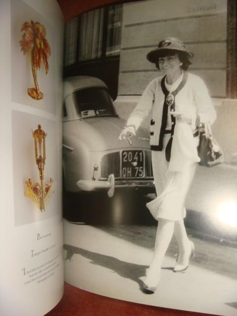 Книга Jewelry Chanel Ювелирное искусство Шанель 2000 год 6