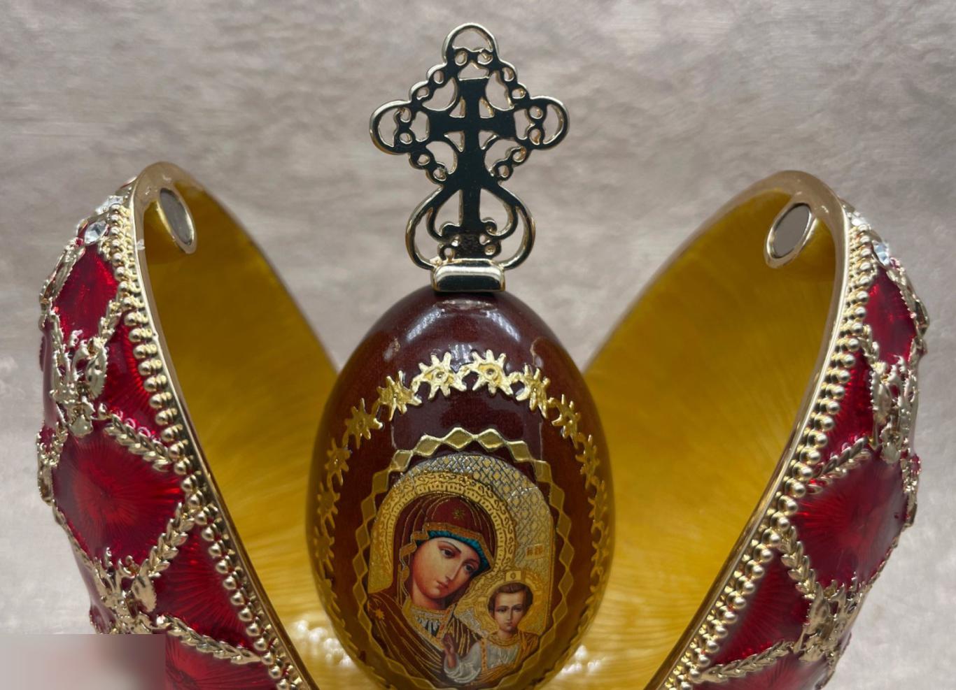 Яйцо Фаберже Казанская икона Пресвятой Богородицы 1