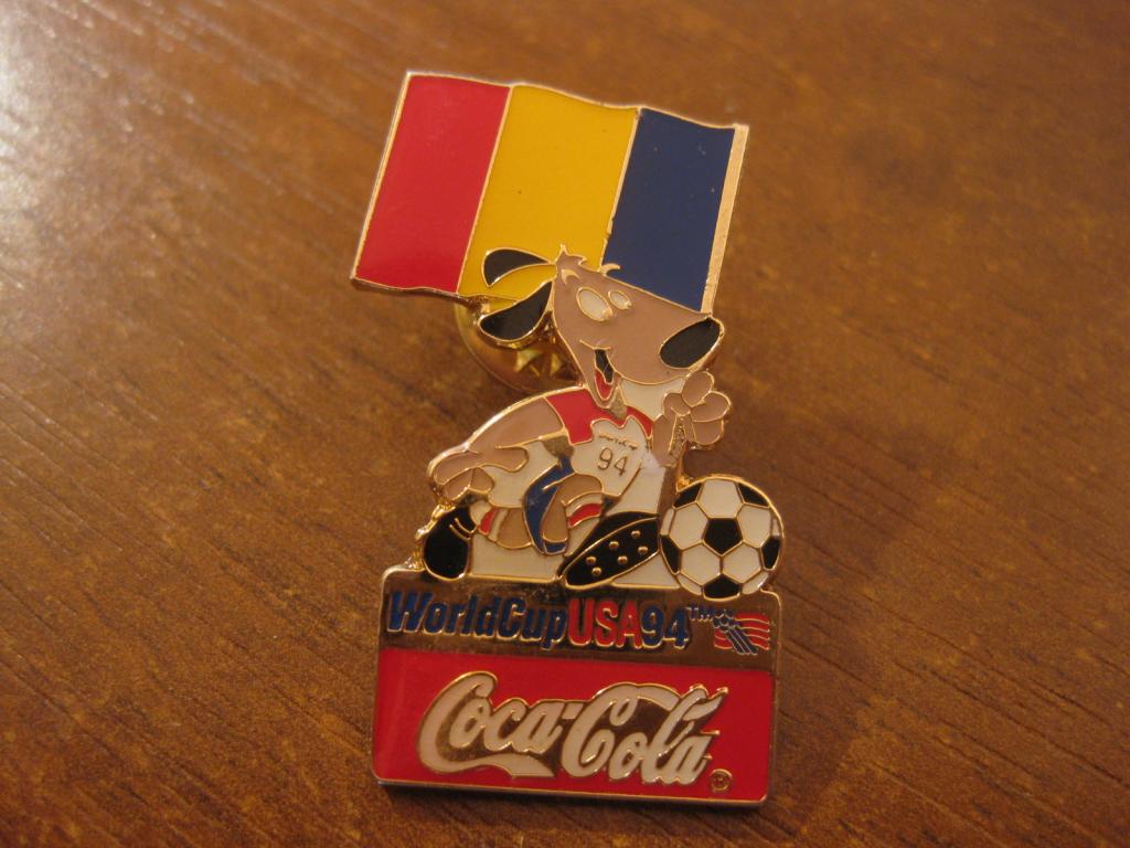 значeк чемпионат мира 1994 США футбол спорт