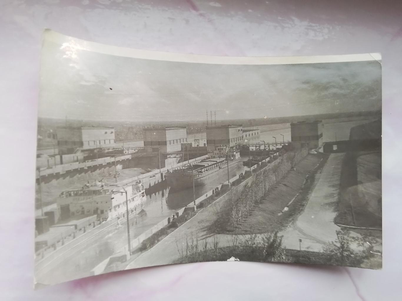 Фото Неизвестный шлюз Примерно Волго-Донский канал Сухогруз Чувашия 1950 гг