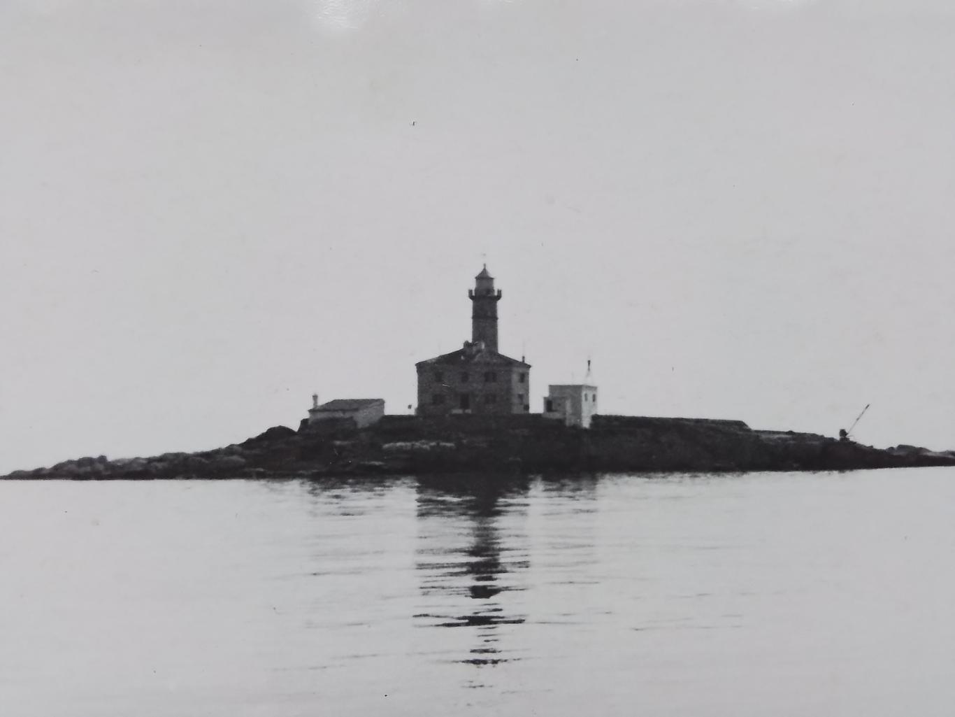 Фото СФРЮ Истрия Хорватия Маяк на острове Св. Ивана Примерно 1950 гг 1