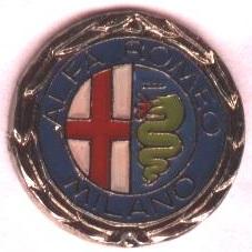 автомобиль Альфа Ромео, №2, тяжелый металл / Alfa Romeo car pin badge