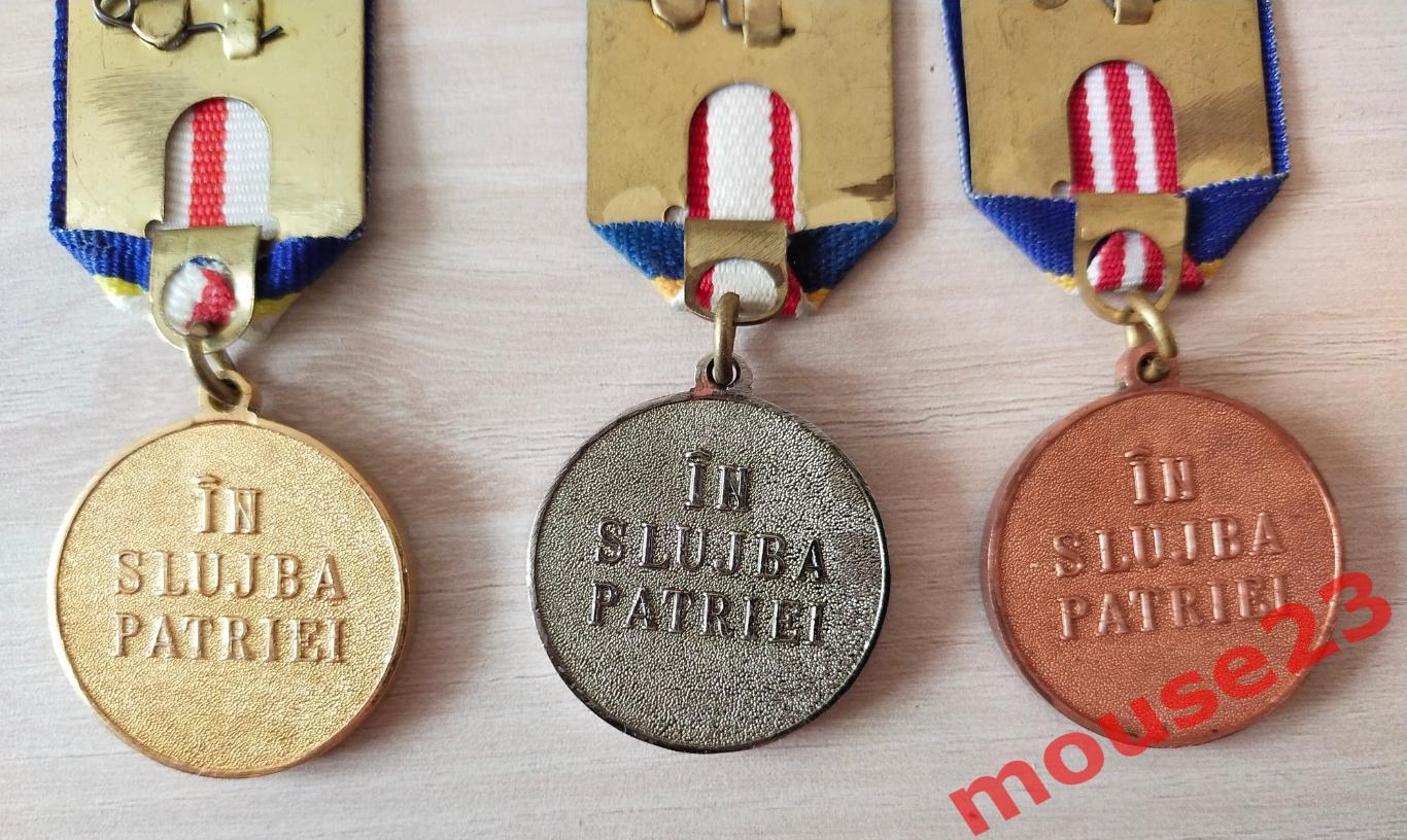 Медали. 1-2-3 степени за службу стране. Республика Молдова. 4