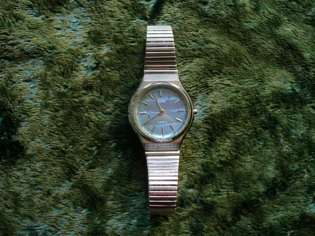 Часы ЗАРЯ кварц + браслет нержавейка сталь из СССР