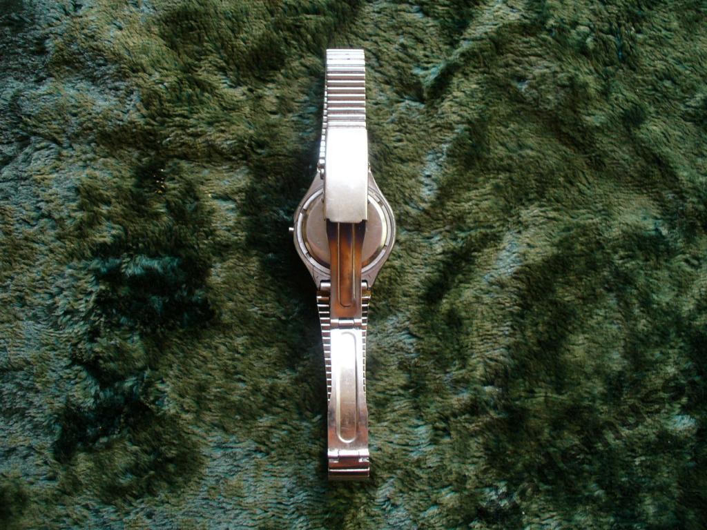 Часы ЗАРЯ кварц + браслет нержавейка сталь из СССР 1