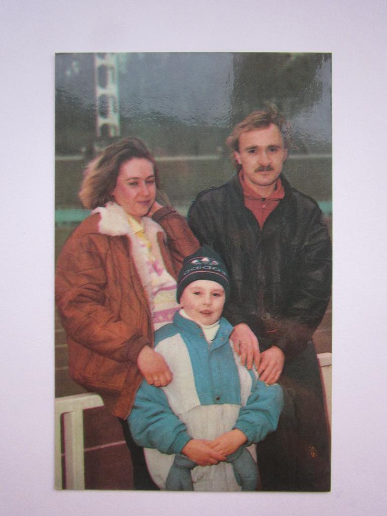 Календарик В.Чанов с семьей 1990 №1