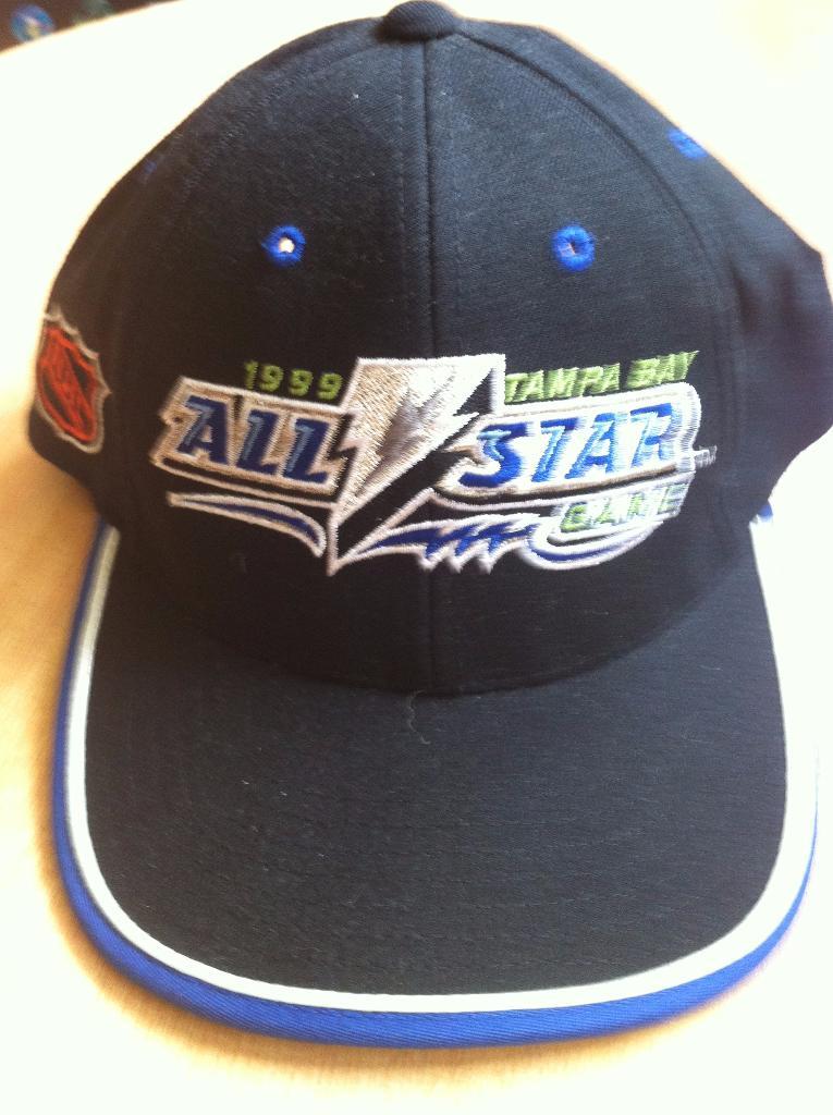 Хоккейная кепка(бейсболка) Матч All Stars Game NHL 1999 Tampa Bay