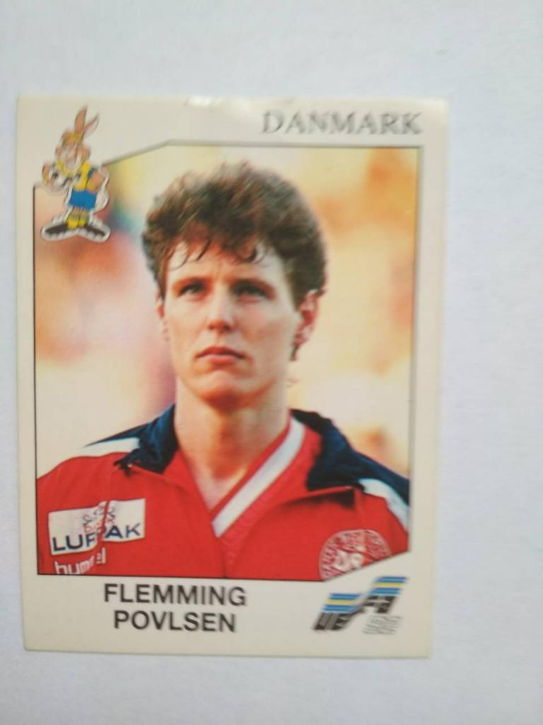 Наклейка ЧЕ - 1992 год PANINI - FLEMMING POVLSEN Дания № 232