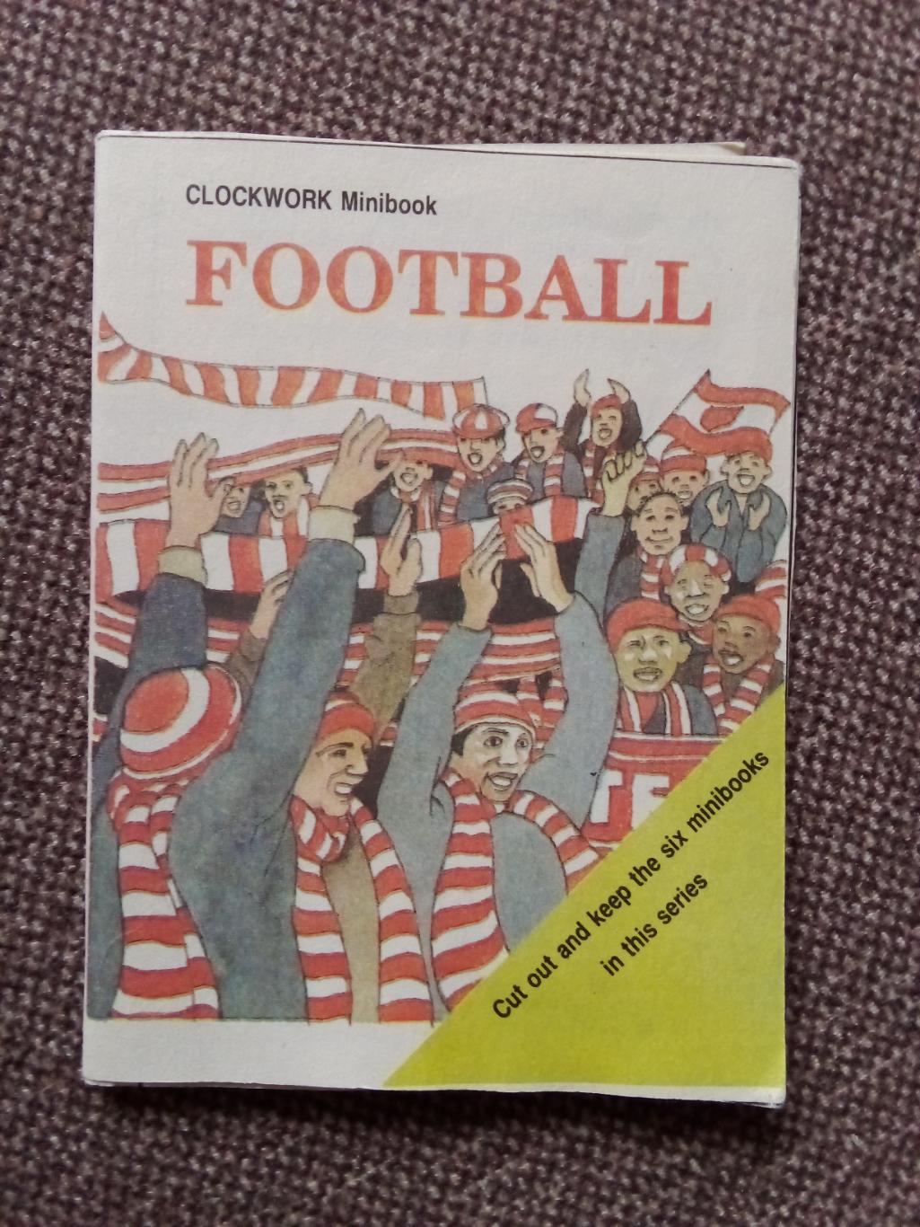 Книга Football (на английском языке) миниатюрное издание (для детей) Футбол