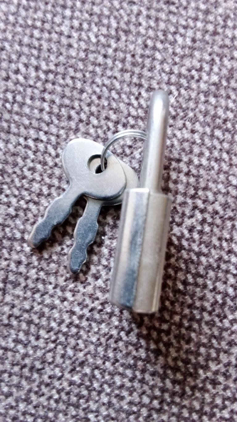 Миниатюрный навесной замок с ключами (новый) металл (Эксклюзив) редкость 2