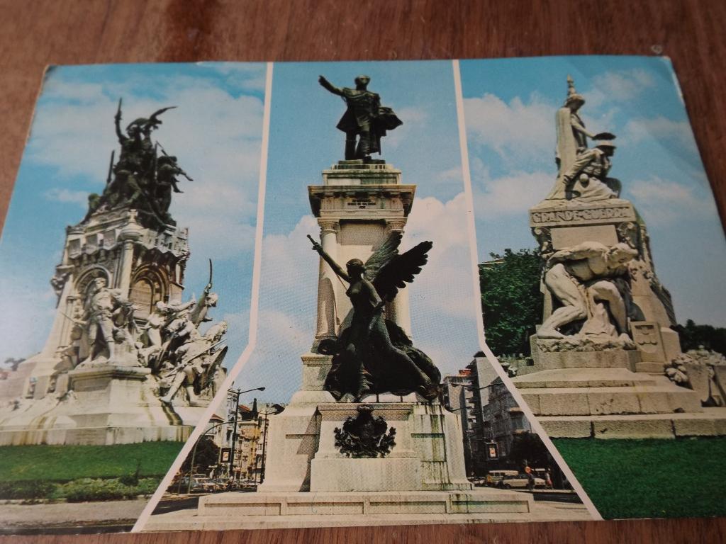Лиссабон. Виды трех прекрасных памятников.