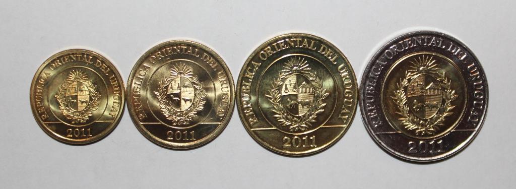 Набор монет Уругвая 2011 (животный мир, состояние) 1