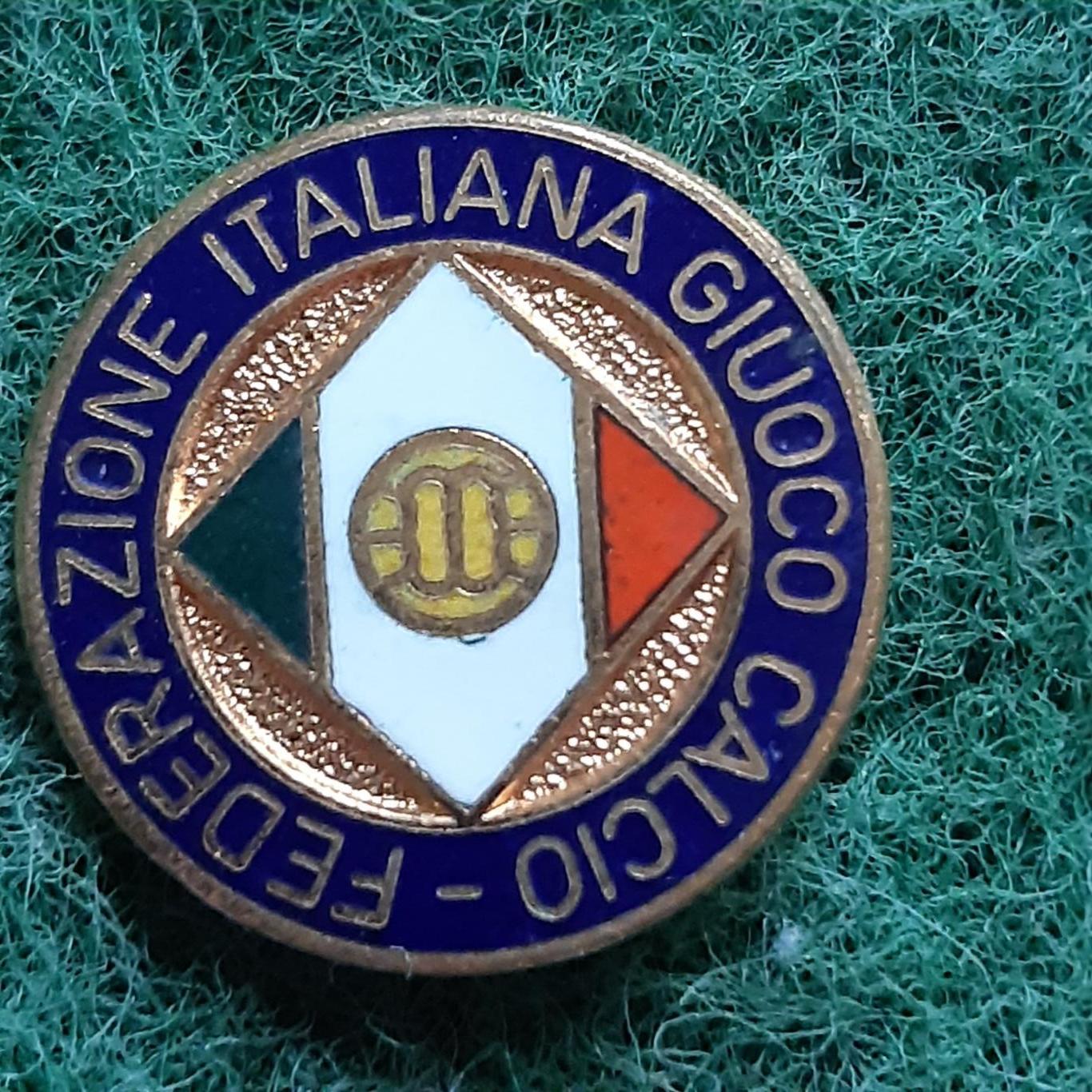 Футбол.Федерація футболу.Італія 1970-і рр.ЕМАЛЬ.