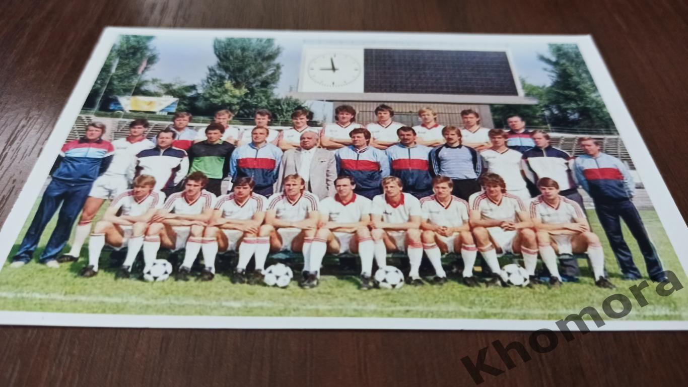 Днепр (Днепропетровск) Сезон-1987 - командное фото