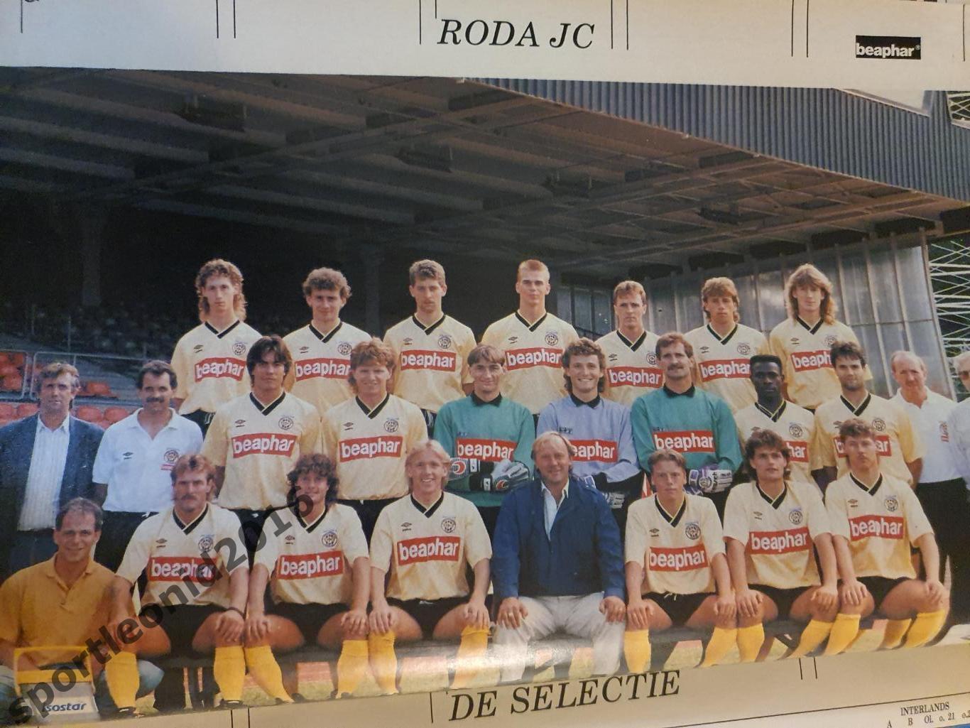 Voetbal International 1990 и 1989 годов выпуска.12 журналов.3 1