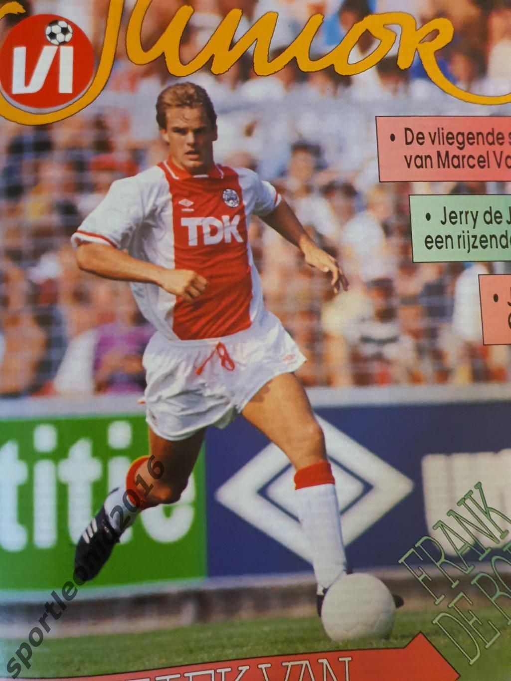 Voetbal International 1990 и 1989 годов выпуска.12 журналов.3 4