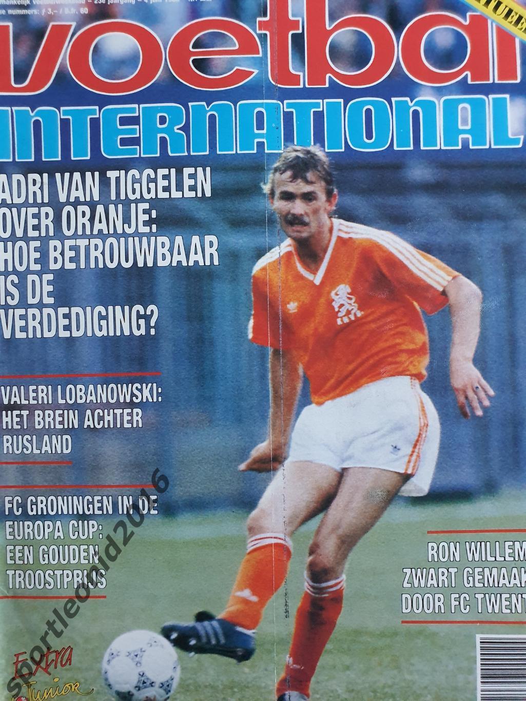 Voetbal International 1988.Годовая подписка.52 номера +4 спецвыпуска к Евро-88.2 3