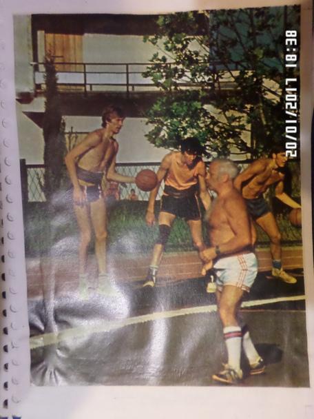 постер из журнала Зинаида Турчина ( гандбол) + баскетбол 1