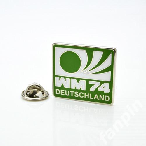 Значок Чемпионат мира по футболу 1974 (Германия) Эмблема зеленая 1