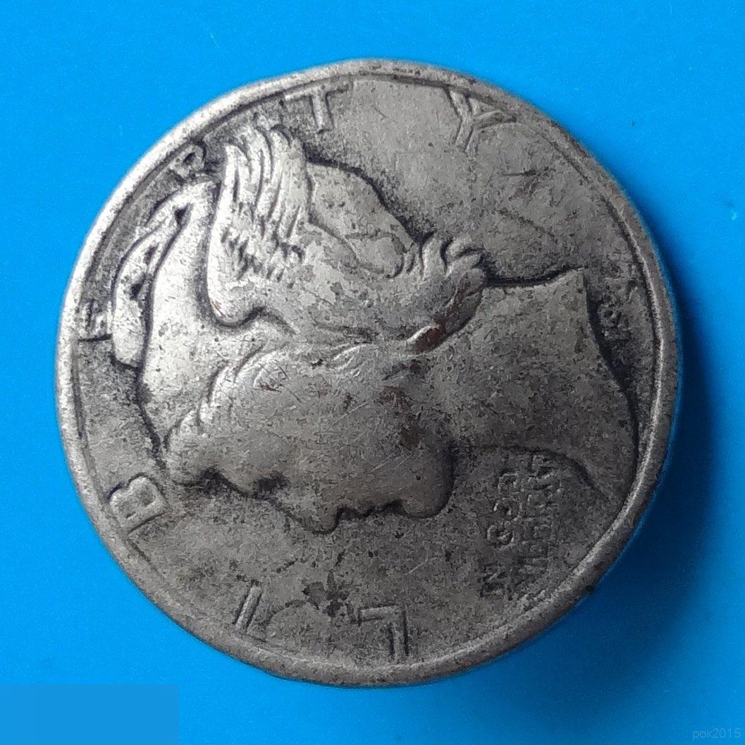 Пуговица из монеты 10 центов 1944 США 1