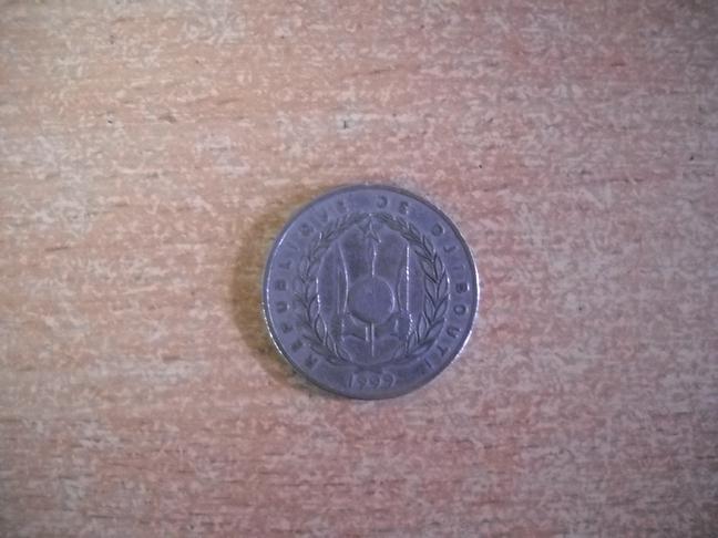 монета Джибути 50 франков