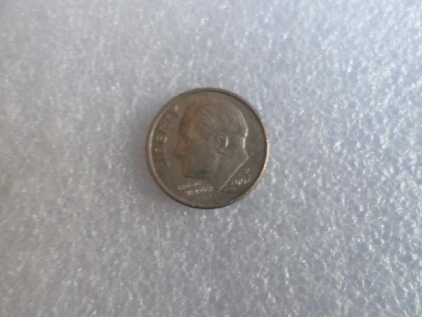 Монета 10 центов дайм США 2002 г