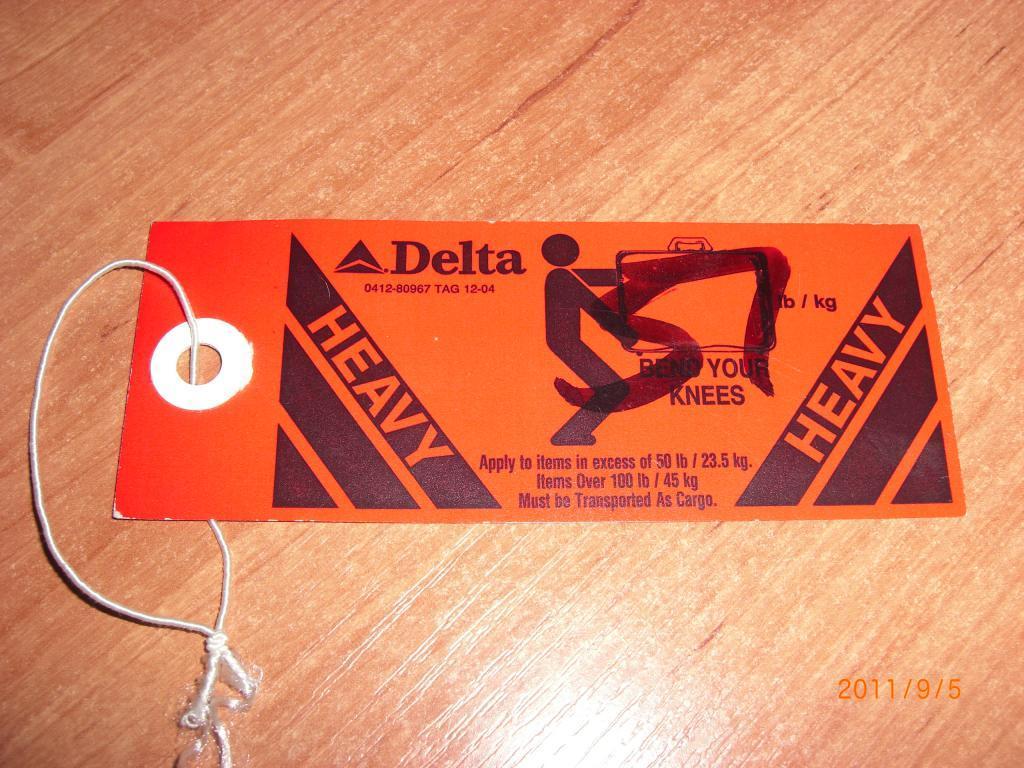 Бирка для тяжeлого багажа авиакомпании DELTA