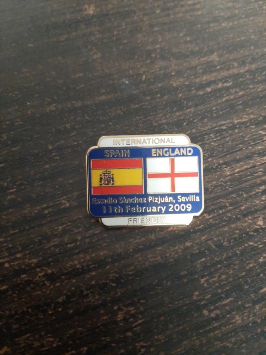 Знак матчевый испания - англия 2009