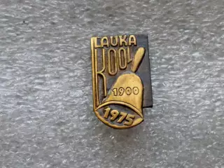 Школа. 75 лет. Лаука (эст. Lauka). Эстония. 1975 г. тяжелый.
