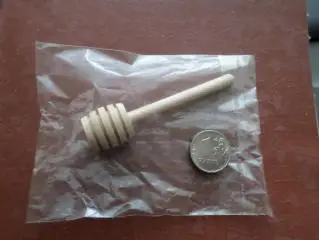 Ложка для мёда деревянная новая.