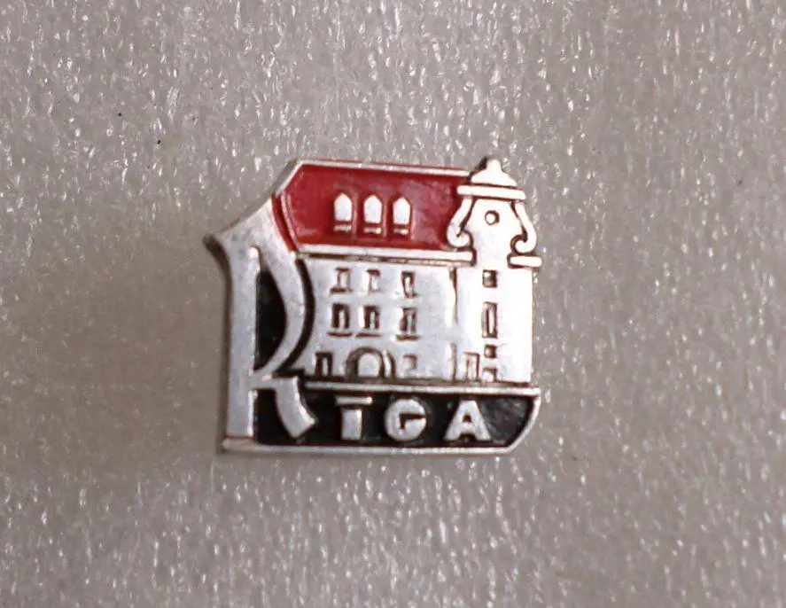 Рига. Латвия. легкий металл.