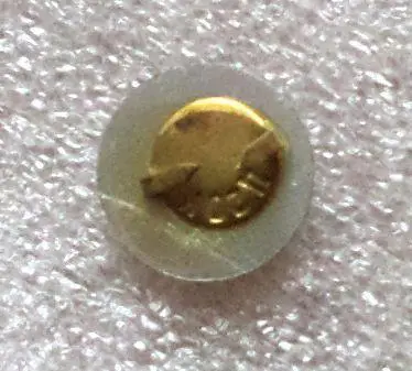 Тарту. Эстония, пуговка. старый знак 2