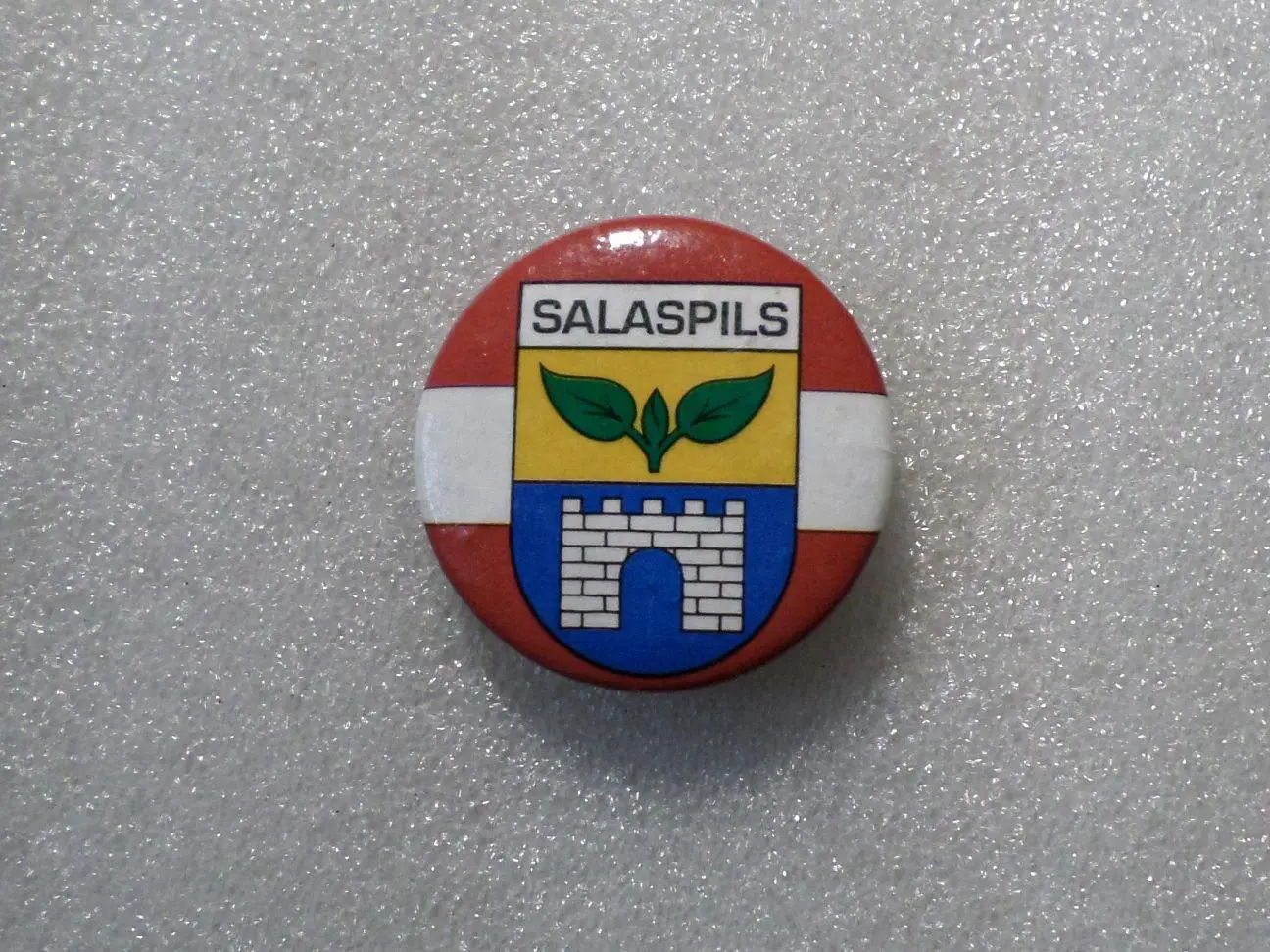 Саласпилс. Герб. Латвия.