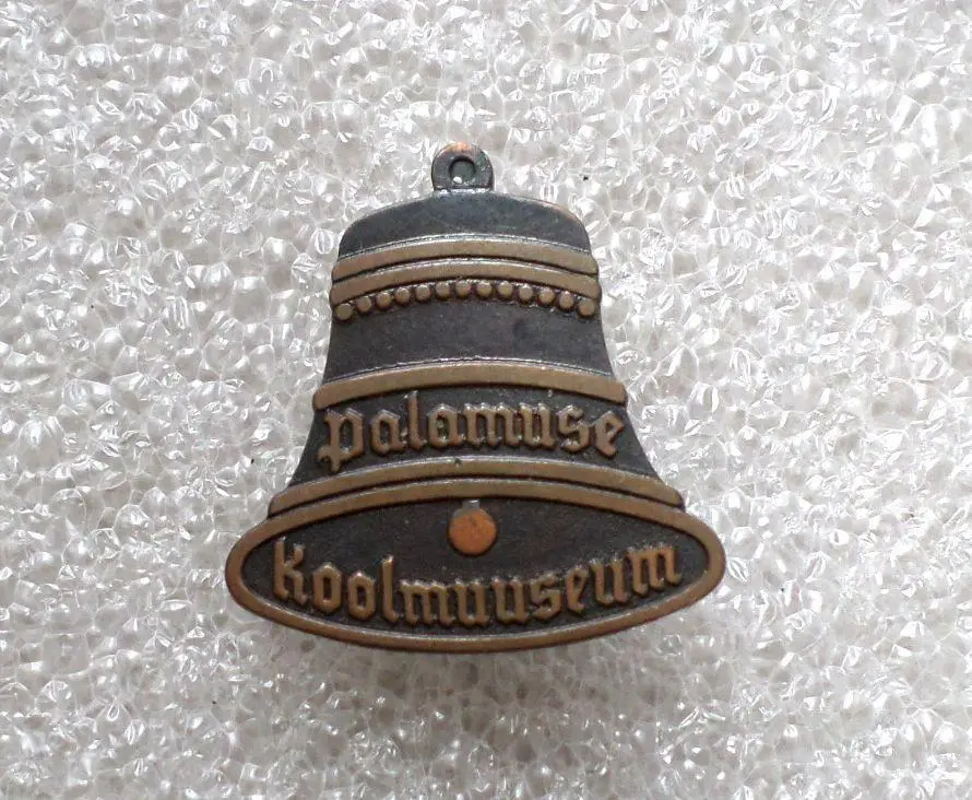 Паламузе. Эстония. Школьный музей. тяжелый. Очень редкий.