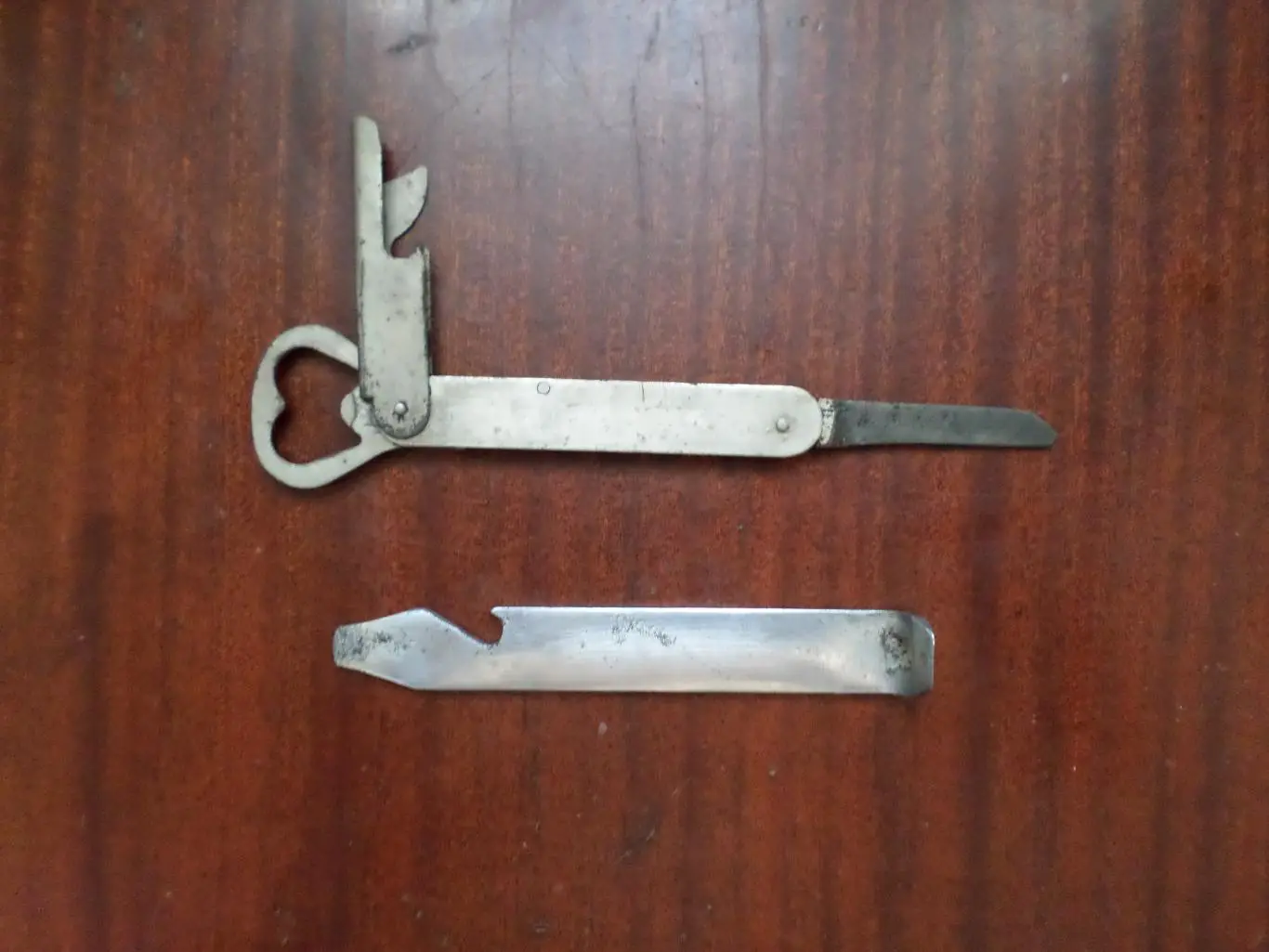 Карманный ножик - открывашка + открывашка из СССР. Цена за два. 2