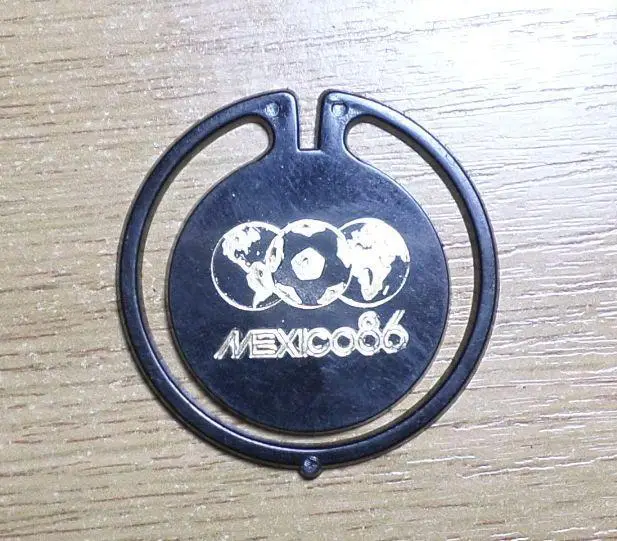 Футбол. Чемпионат мира. Мехико. 1986 г. Изготовлен - завод Экопласт Эстония 1