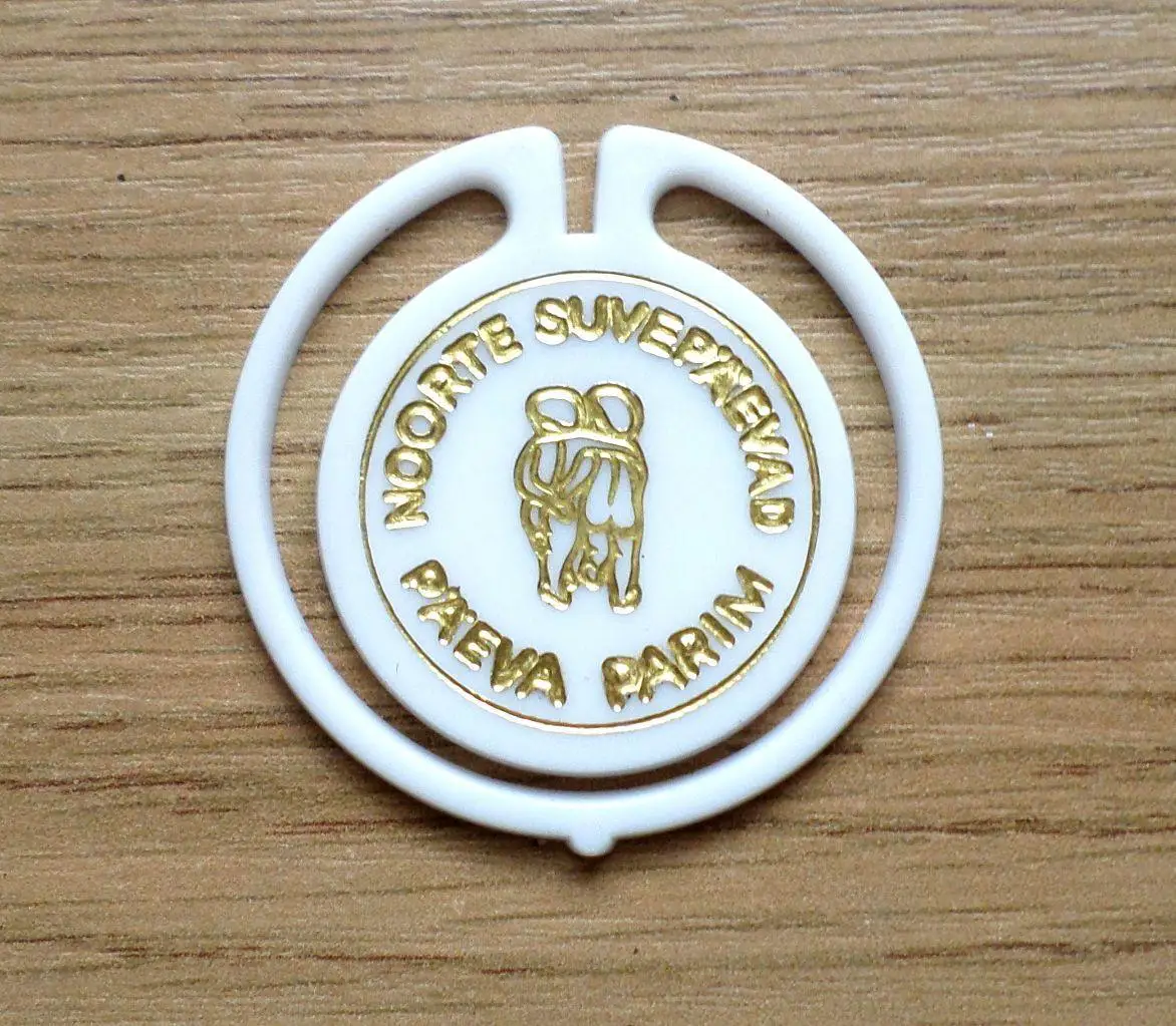 День молодежи.. Таллинн . Изготовлен - завод Экопласт Эстония.