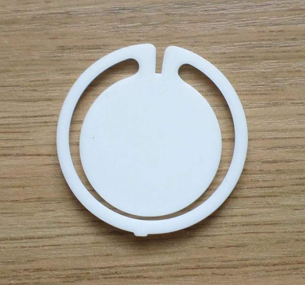 День молодежи.. Таллинн . Изготовлен - завод Экопласт Эстония. 1