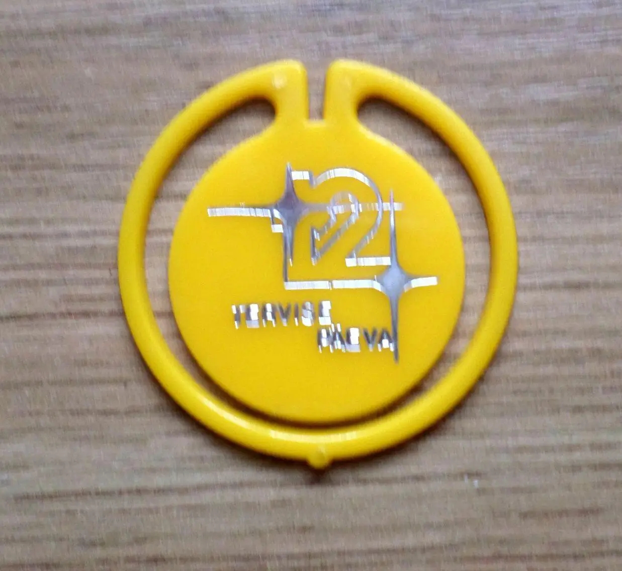 День здоровья. 12 фестиваль. Изготовлен - завод Экопласт Эстония. (желтый).