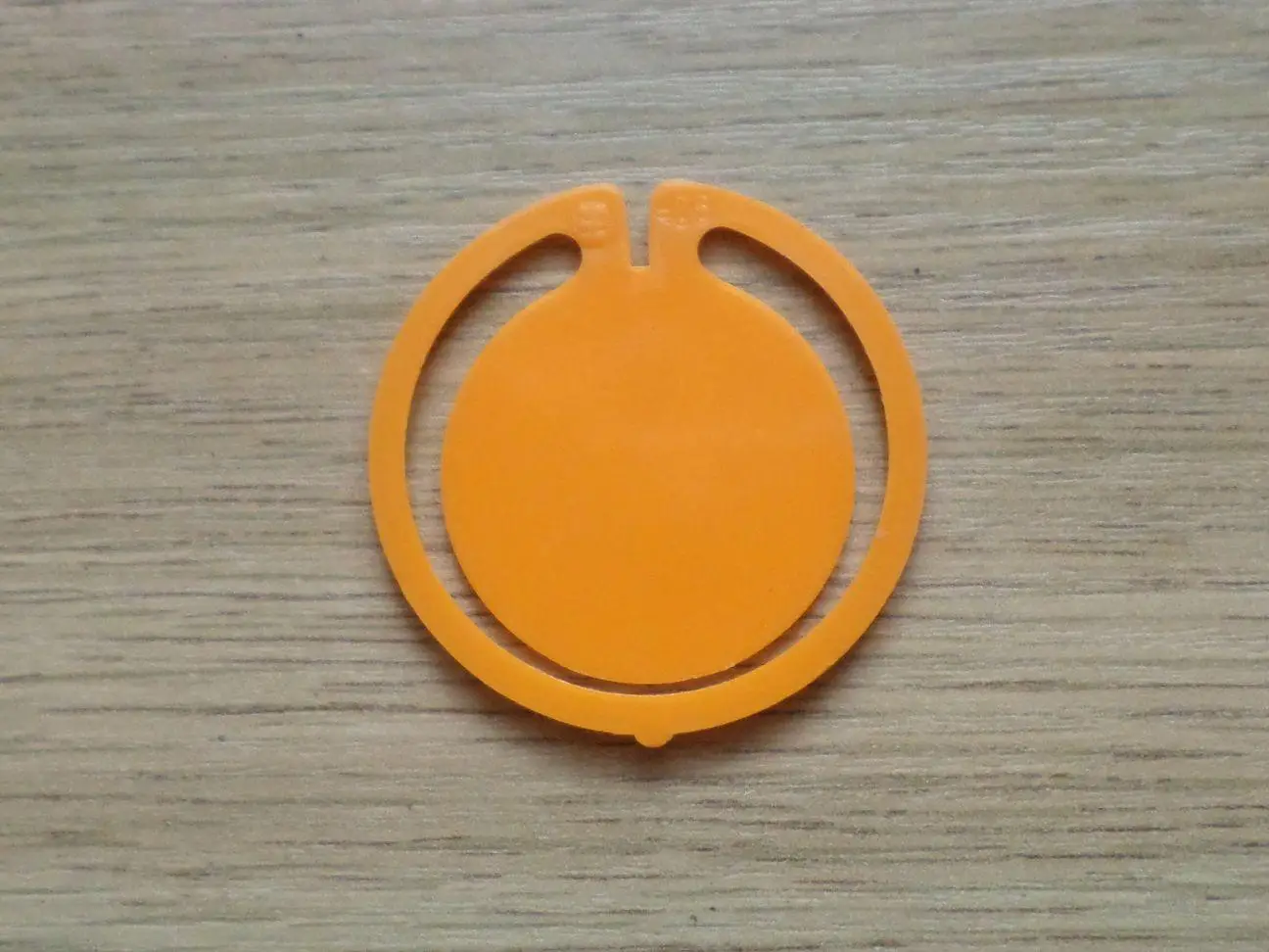 На лыжи!!! Спорт. день. Таллинн. Изготовлен - завод Экопласт Эстония. оранжевый 1