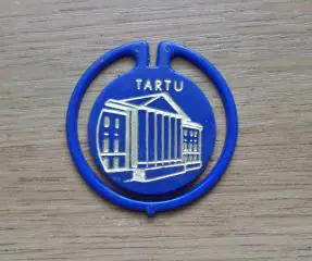 Тартусский гос. университет. Тарту. Изготовлен - завод Экопласт Эстония. (синий)