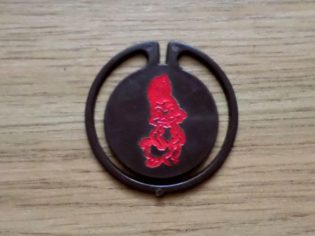 Зайчик. Изготовлен - завод Экопласт Эстония. (коричневый). 1