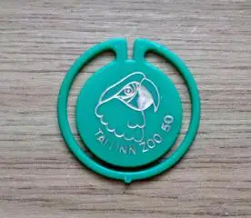 Таллинский зоопарк. - 50 лет. Какаду. Таллинн. Изготовлен - завод Экопласт Эстон