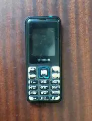 Мобильный телефон Ирбис на 2 симки. бу. без батареи. рабочий.