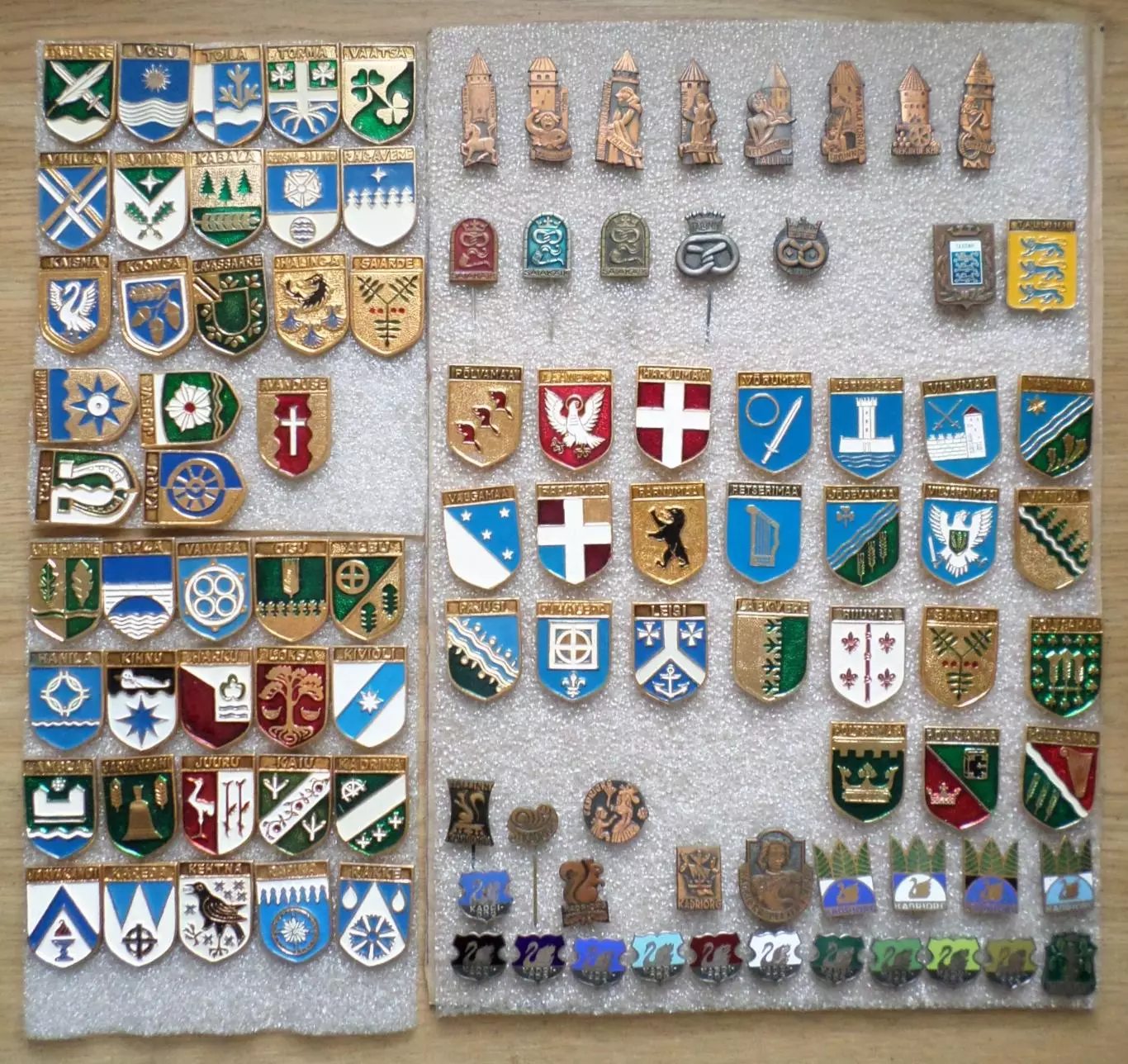 Гербы. Эстония. КЭМЗ.